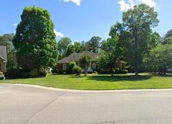 Pre-foreclosure in  Nightmuse Way Glen Allen, VA 23059