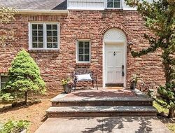 Pre-foreclosure in  Sycamore Ave Livingston, NJ 07039