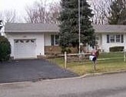 Pre-foreclosure in  Evergreen Dr Brick, NJ 08723