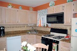 Pre-foreclosure in  Madaline Dr Avenel, NJ 07001