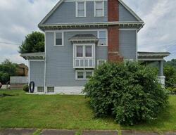 Pre-foreclosure in  Pennsylvania Ave East Liverpool, OH 43920