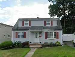 Pre-foreclosure in  Sperling Rd Clifton, NJ 07013
