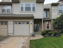 Pre-foreclosure in  Lincoln Ln Berlin, NJ 08009