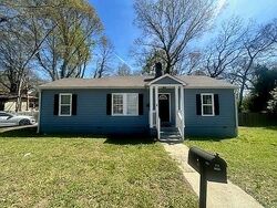 Pre-foreclosure in  CAMPBELLTON RD SW Atlanta, GA 30310