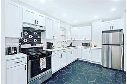 Pre-foreclosure in  Decker Ave Staten Island, NY 10302
