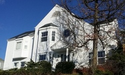 Pre-foreclosure in  ROOSEVELT DR Poughquag, NY 12570
