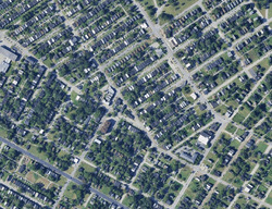 Pre-foreclosure in  Adelaide Ave Saint Louis, MO 63115