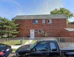 Pre-foreclosure in  Comstock Ave Staten Island, NY 10314