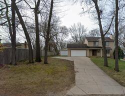 Pre-foreclosure in  Woodruff Lake Rd Highland, MI 48357
