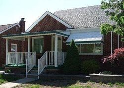  Rosedale Blvd, Allen Park MI