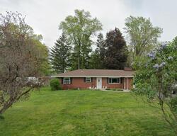 Pre-foreclosure in  Pheasant Dr Temperance, MI 48182