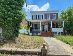 Pre-foreclosure in  Midwood Ave Baltimore, MD 21212