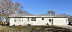  4th St, Emmetsburg IA