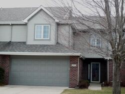  W 94th Ct, Crown Point IN