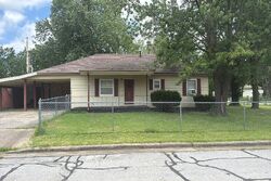  S Mckinley Ave, Joplin MO