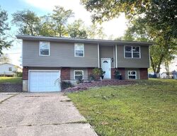 Pre-foreclosure in  Columbia Ave Saint Clair, MO 63077