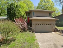 Pre-foreclosure in  Alexander Ln Mound, MN 55364