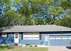 Pre-foreclosure in  Glenwood Dr Baxter, MN 56425