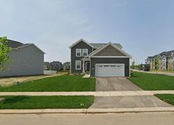  Gladstone Trl, Lakeville MN