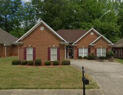 Pre-foreclosure in  Highgrove Dr Bessemer, AL 35022