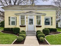  W 17th St, Auburn IN