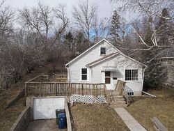 Pre-foreclosure in  N Cleveland Ave Fergus Falls, MN 56537