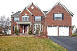 Pre-foreclosure in  Ash Ct Clinton, NJ 08809