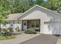 Pre-foreclosure in  Bowline Rd Manahawkin, NJ 08050