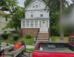 Pre-foreclosure in  Concord Ave Maplewood, NJ 07040
