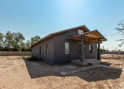 Pre-foreclosure in  N 32nd Pl Phoenix, AZ 85008