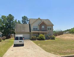 Pre-foreclosure in  Balsa Dr Phenix City, AL 36869