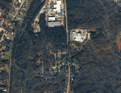 Pre-foreclosure in  Old Pelzer Rd Piedmont, SC 29673