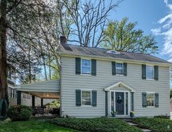  Brookside Ave, Wayne PA