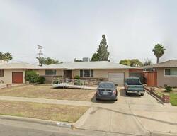 Pre-foreclosure in  W Lansing Way Fresno, CA 93705