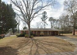 Pre-foreclosure in  Tulip Ln Orangeburg, SC 29115