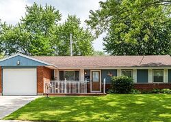 Pre-foreclosure in  Remmick Ln Dayton, OH 45424