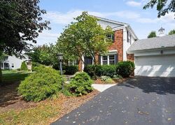 Pre-foreclosure in  Shaftesbury Dr Sylvania, OH 43560
