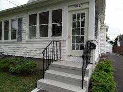Pre-foreclosure in  Glide St Rochester, NY 14606