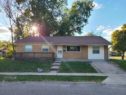 Pre-foreclosure in  N Hartman Dr Indianapolis, IN 46226