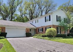 Pre-foreclosure in  Woodland Ln N Winnetka, IL 60093