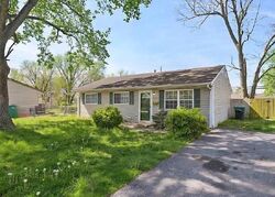  Parklane Dr, East Saint Louis IL