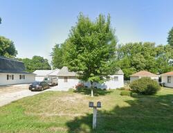 Pre-foreclosure in  Ash Ave Sterling, IL 61081