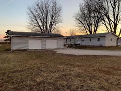 Pre-foreclosure in  Moline Rd Lyndon, IL 61261