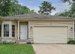 Pre-foreclosure in  N Summit St Wheaton, IL 60187