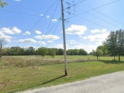 Pre-foreclosure in  Sulphur Springs Rd Loami, IL 62661