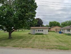  S 6th St, Hennepin IL