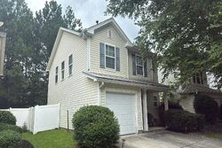 Pre-foreclosure in  Sable Glen Ln Atlanta, GA 30349