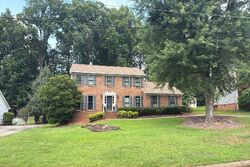 Pre-foreclosure in  Lassiter Dr Stone Mountain, GA 30087