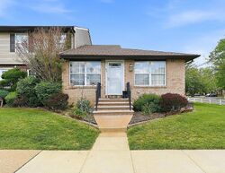 Pre-foreclosure in  Valerie Ct Brick, NJ 08724