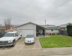 Pre-foreclosure in  Eastridge Pl Manteca, CA 95336